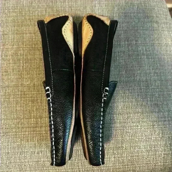 VERSACE Women’s Leather Mocassin Size 38/7.5 - Picture 5 of 9